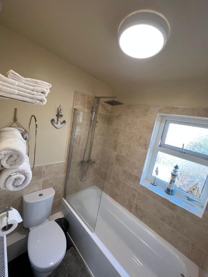 The Pleasure House Bed and Breakfast Morecambe Exteriör bild